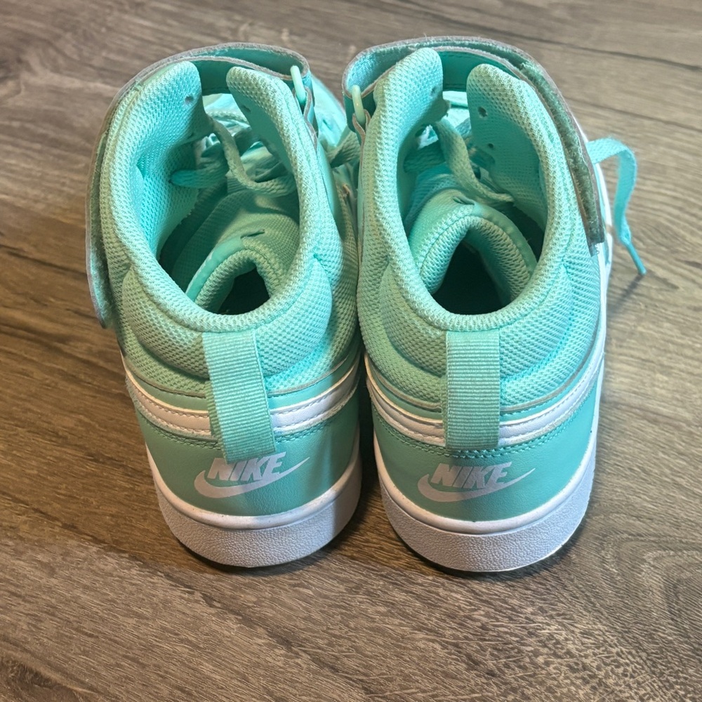 Nike Teal and White Sneakers Hi-Top - Picture 7 of 9